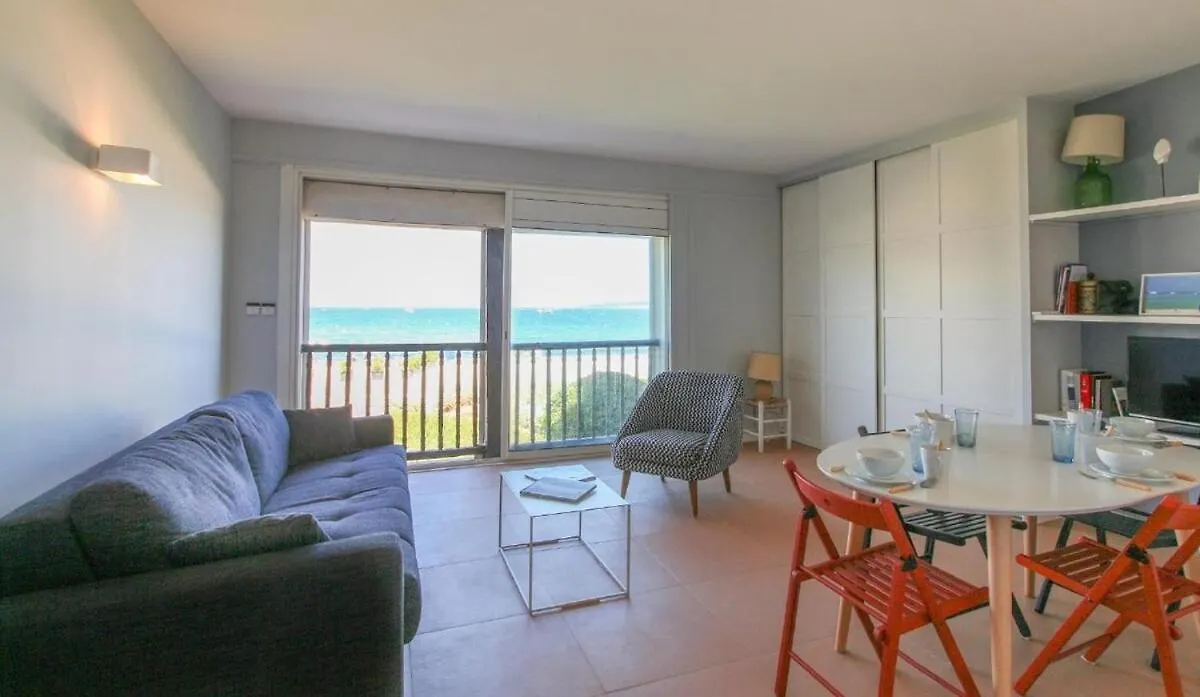 Le Balcon Sur La Plage Grimaud 0*,  Franciaország