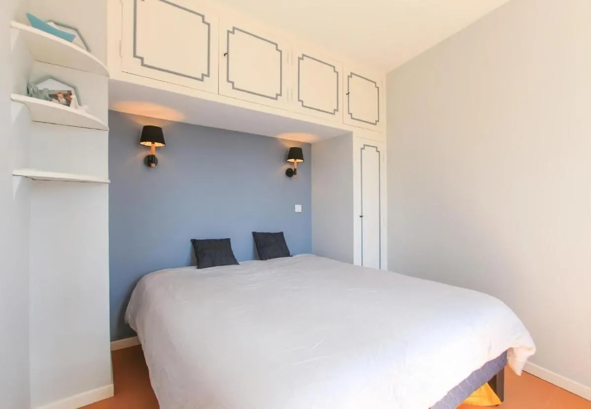Apartment Le Balcon Sur La Plage Grimaud France