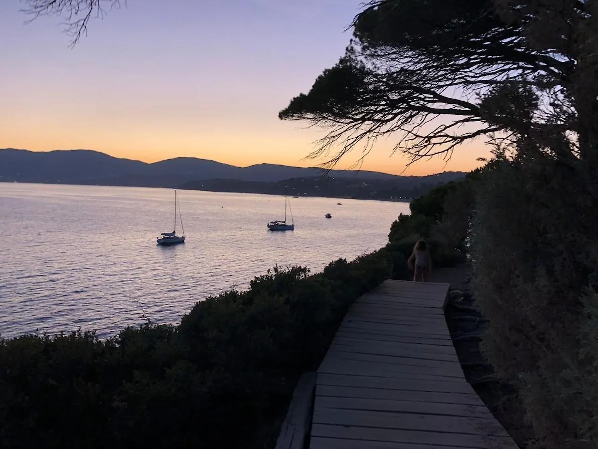 Le Balcon Sur La Plage Grimaud Apartment